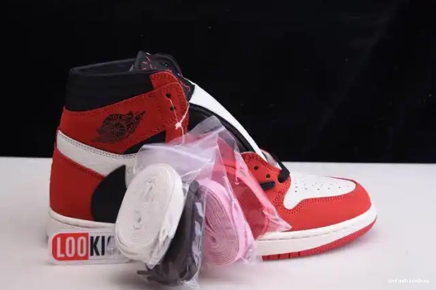 HIGH SCOTT 100(RED) OG AIR 1 RETRO X - JORDAN CD4487 TRAVIS 0524